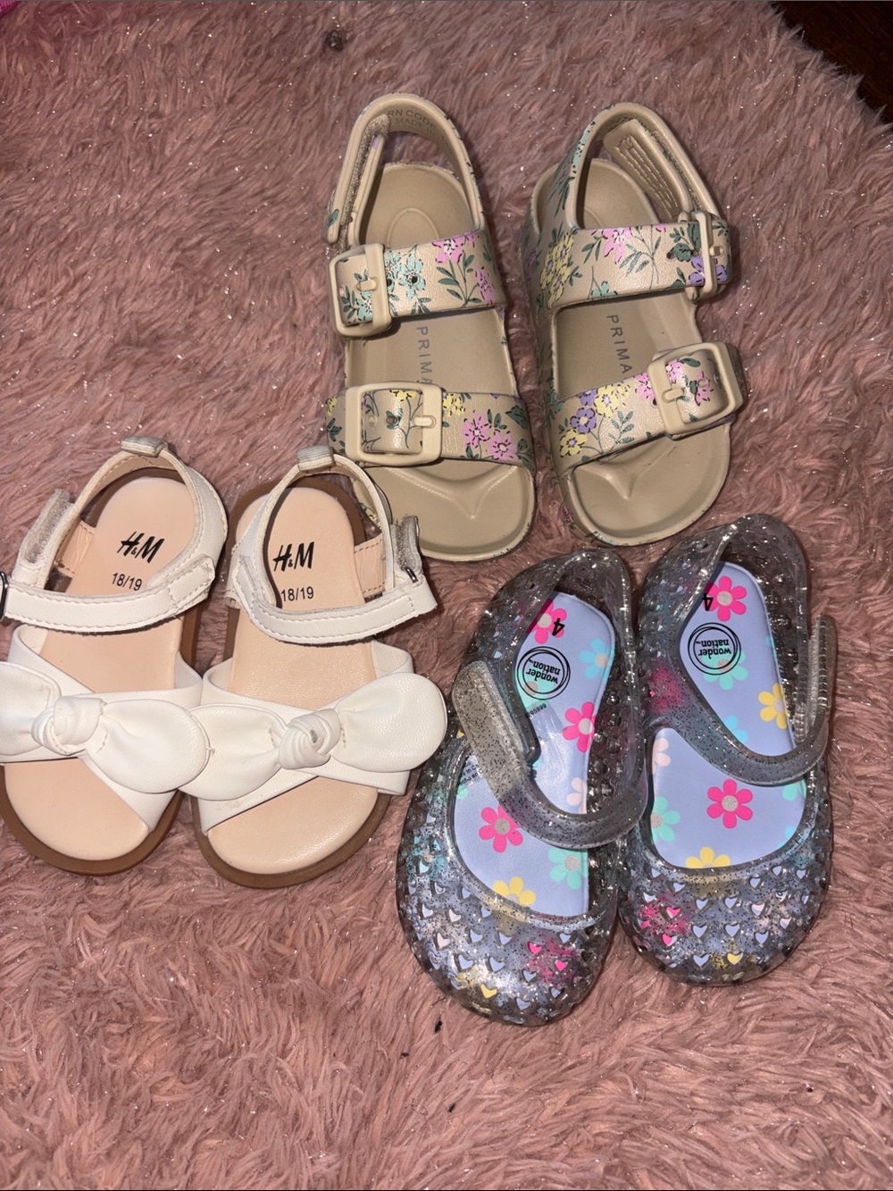 Lot of Toddler Size 4-5 Sandals and Jellies